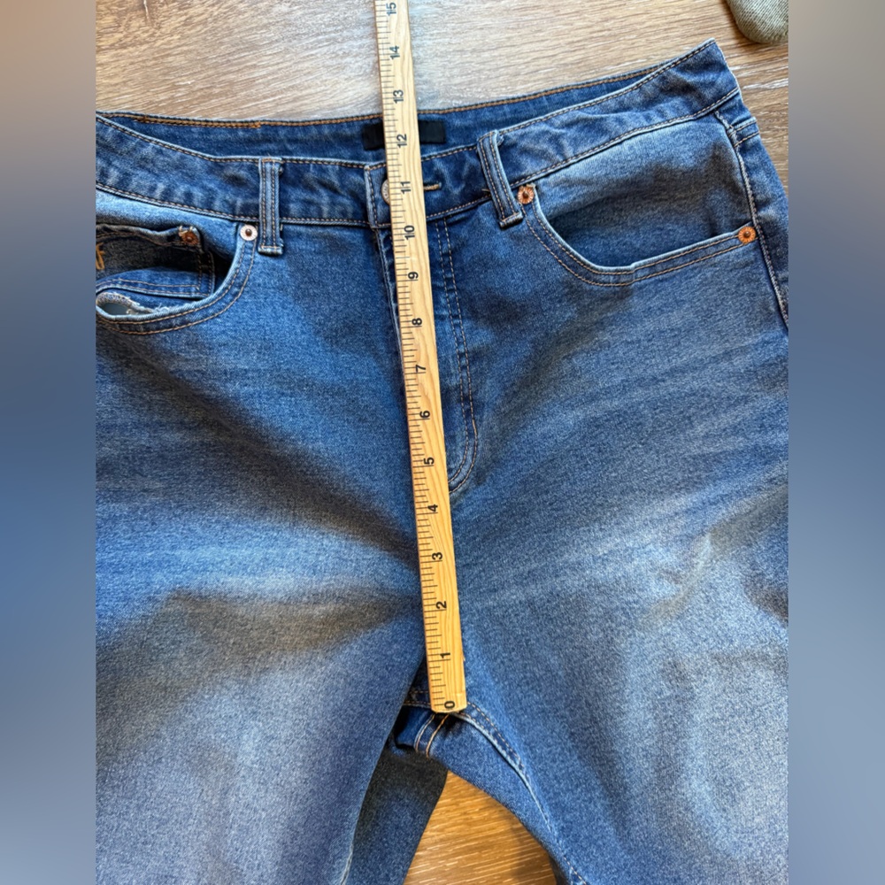 Classic 5 Pocket Denim FRYE Jean, Sz 10 / 30, Like New! - Picture 6 of 12